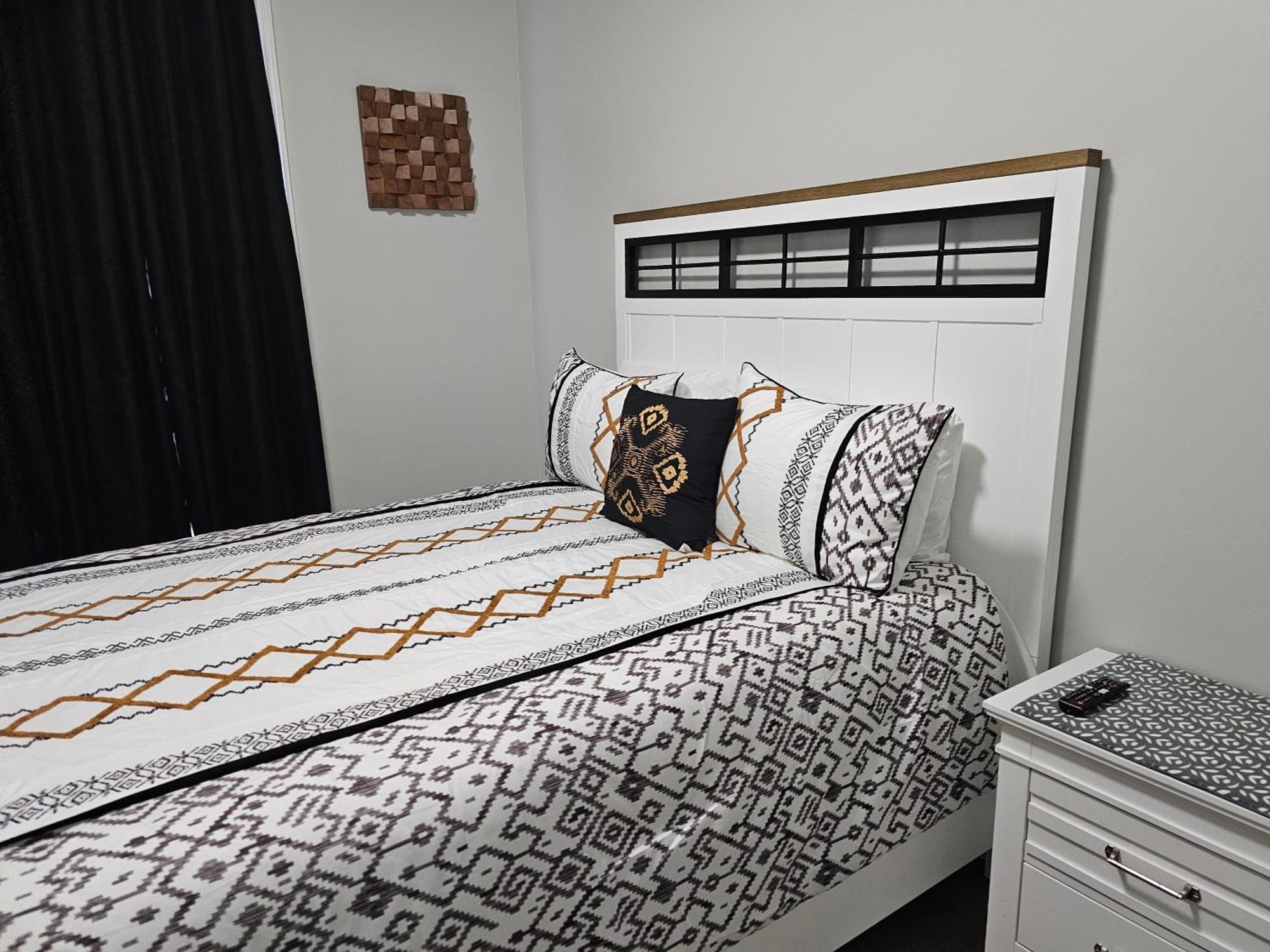 Room For Rent In Apartment Hartford Exterior photo