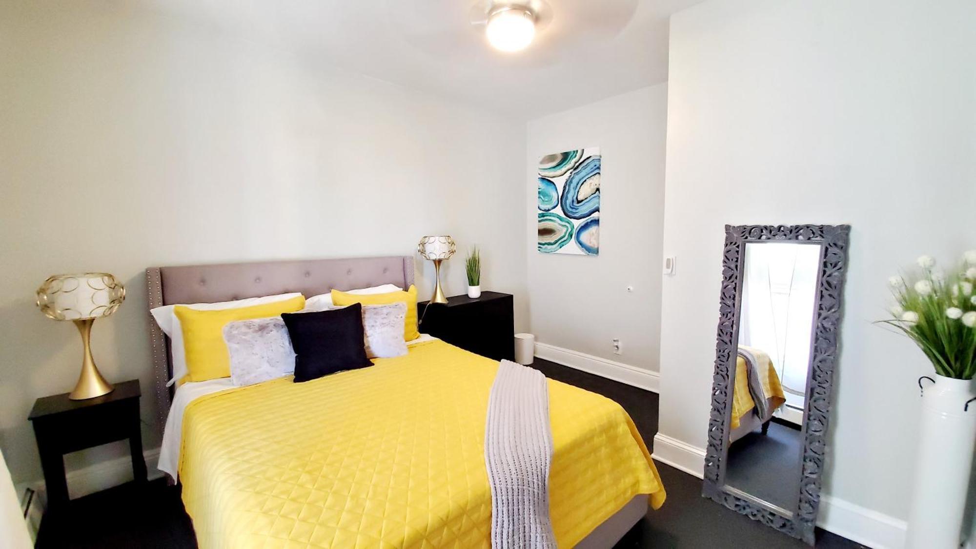 Room For Rent In Apartment Hartford Exterior photo